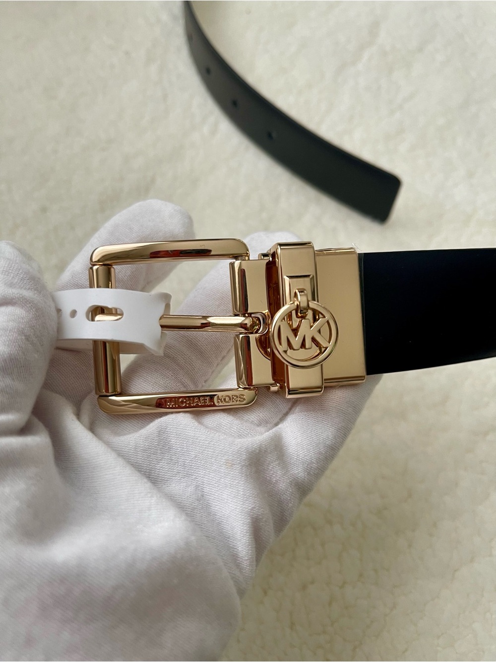 Michael Kors Black and White Reversible Belt with Gold MK Charm - Picture 2 of 6